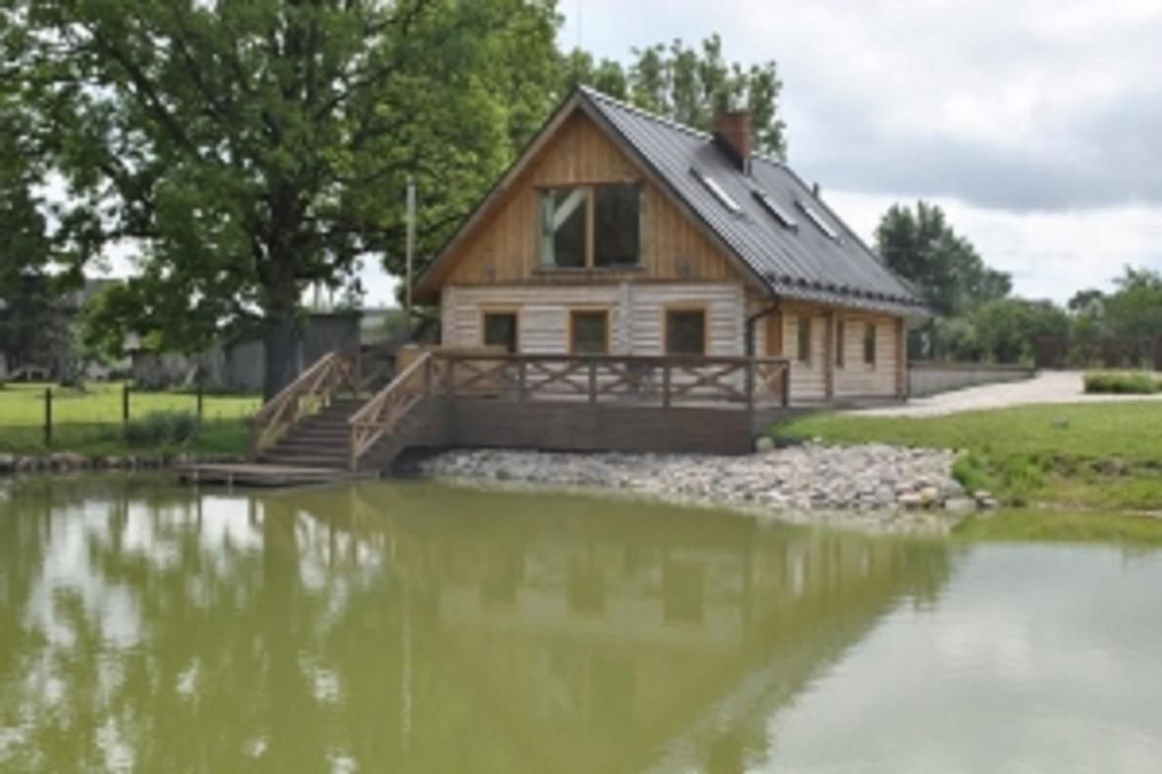 Дома для отпуска Vilks un Briedis Holiday Home & Wellness Area Смилтене